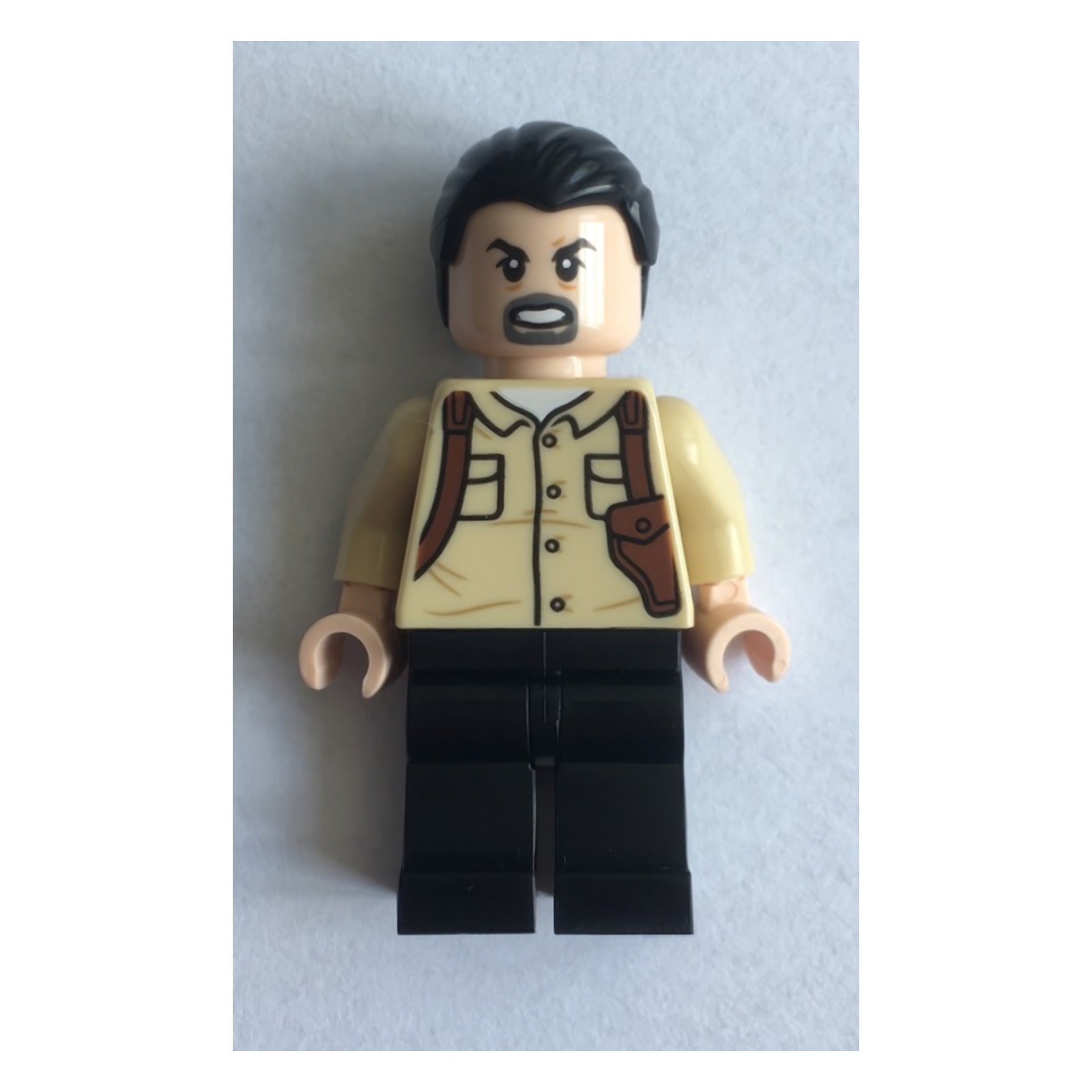 LEGO Minifigur Vic Hoskins - Black Hair – Jurassic World (jw055) – neu